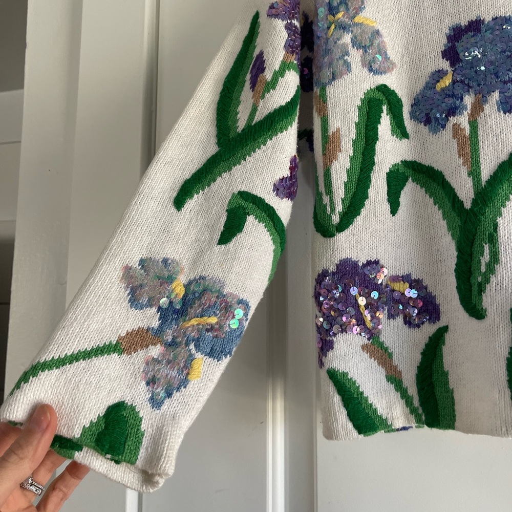 Vintage Design Options Floral Embroidered Cardigan - M - Picture 4 of 7